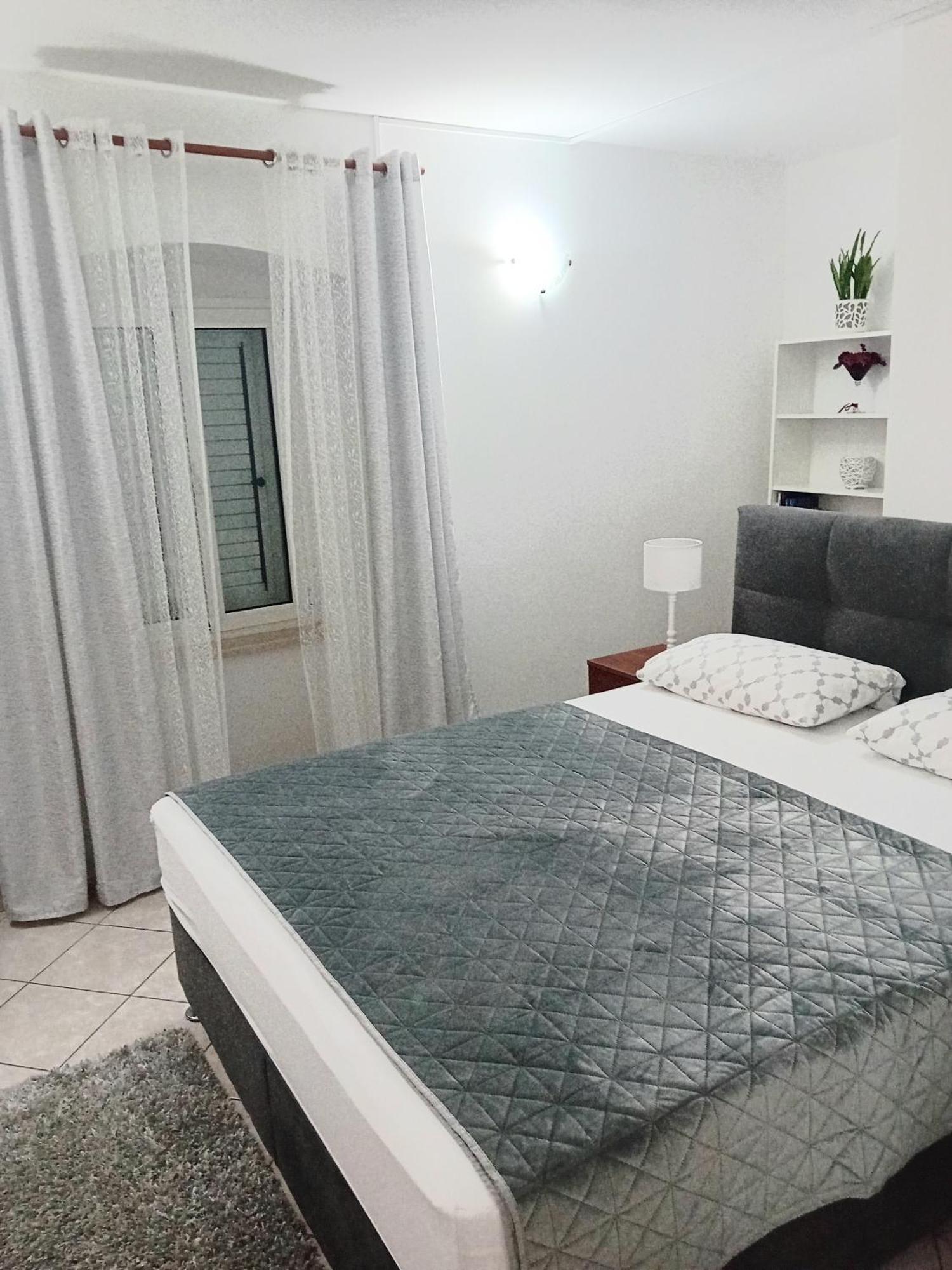Apartment Andela Каштела Экстерьер фото